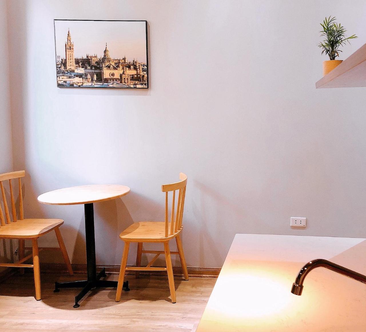 Nha La Homestay Hanoi Bagian luar foto
