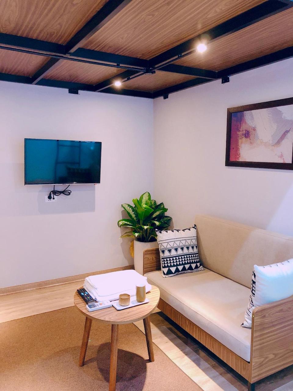 Nha La Homestay Hanoi Bagian luar foto